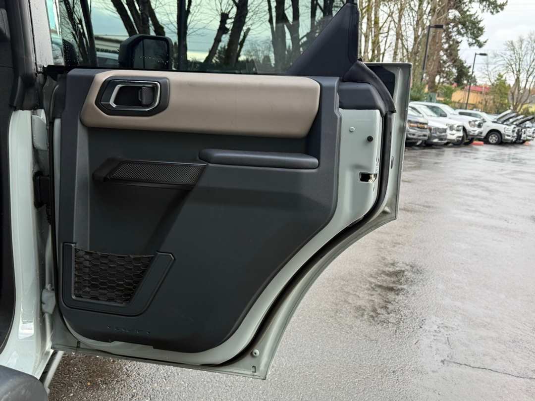 2024 Ford Bronco Wildtrak - Image 17