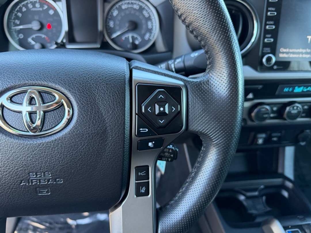 2021 Toyota Tacoma SR5 - Image 19