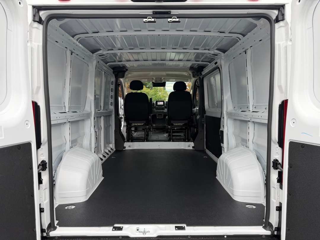 2026 Ram Promaster 1500 Low Roof - Image 11