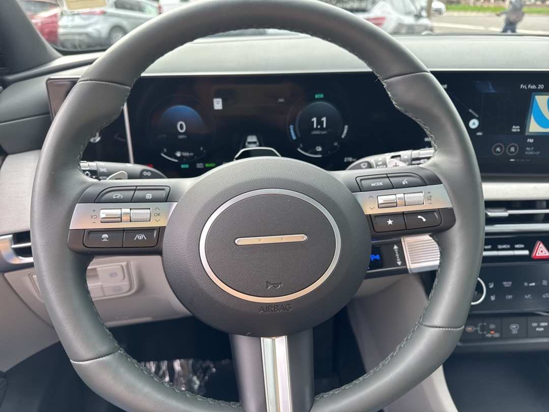 2025 Hyundai Tucson Limited - Image 22