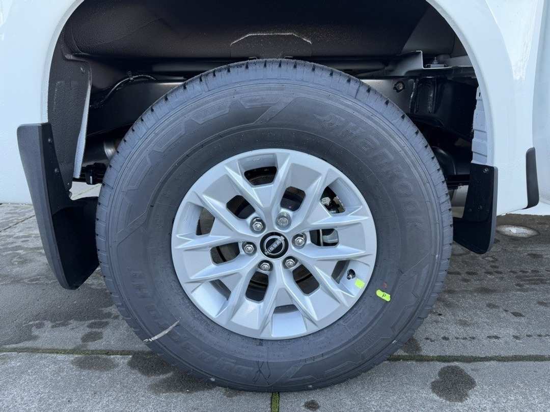 2026 Nissan Frontier S - Image 10