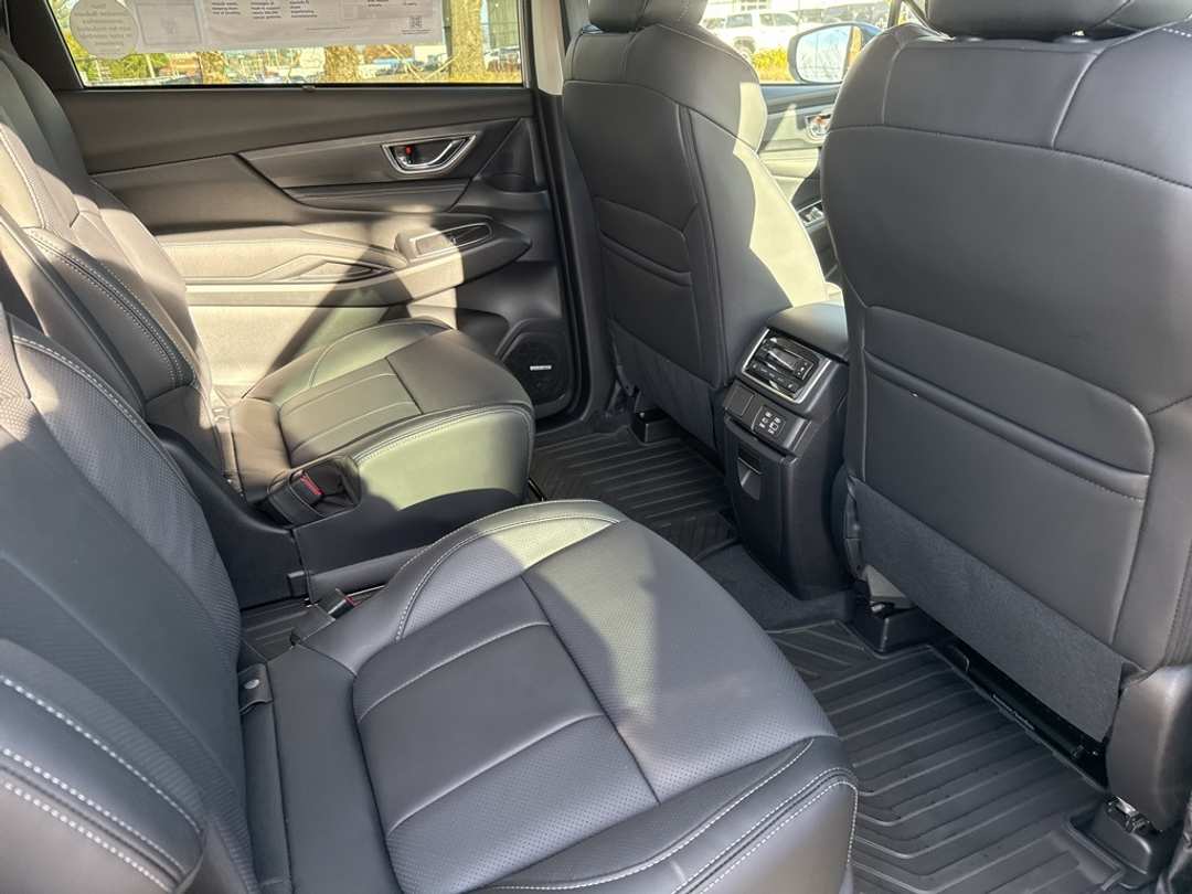 2026 Subaru Ascent Limited - Image 25