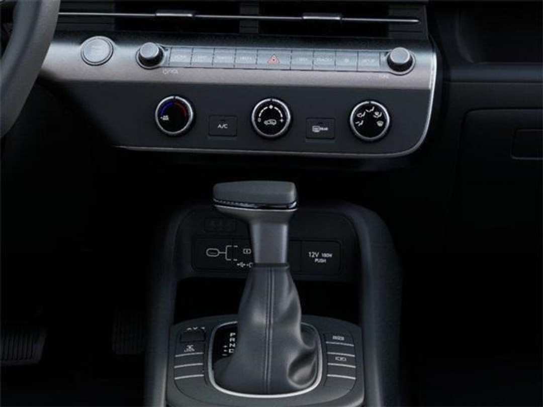 2026 Hyundai Kona SE - Image 16