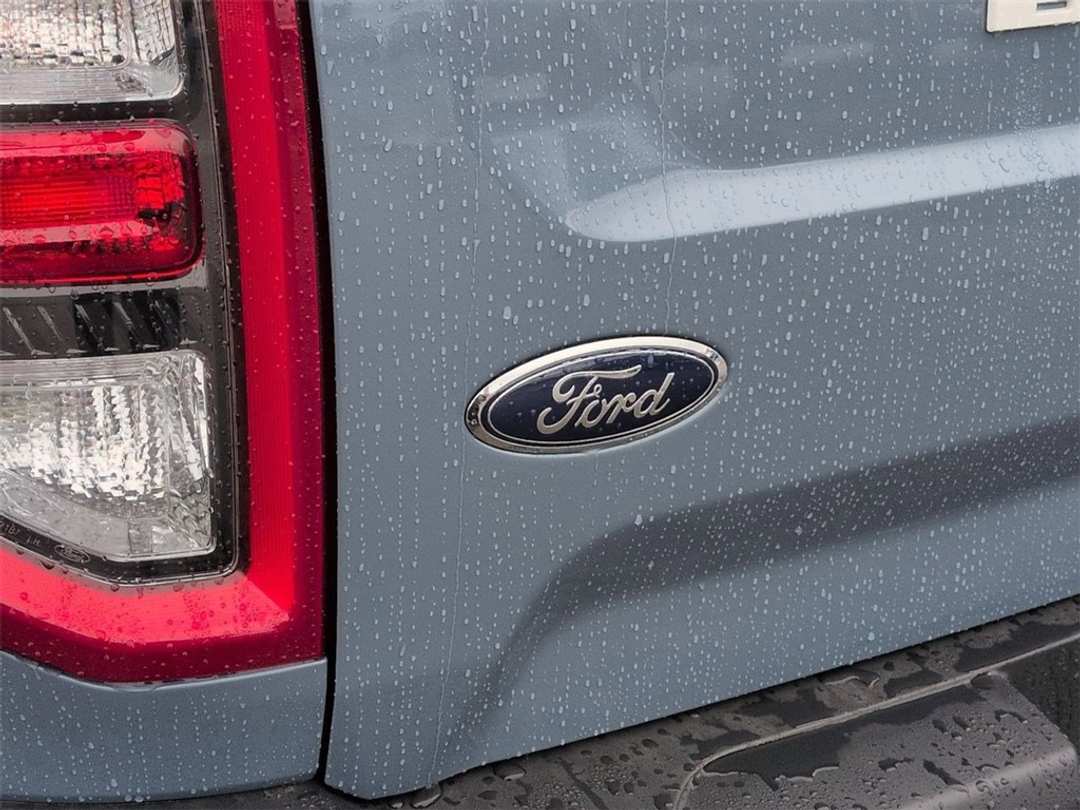 2025 Ford Bronco Sport Outer Banks - Image 27