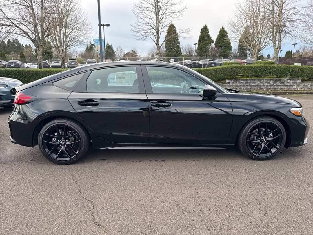 2026 Honda Civic Sport - Image 2