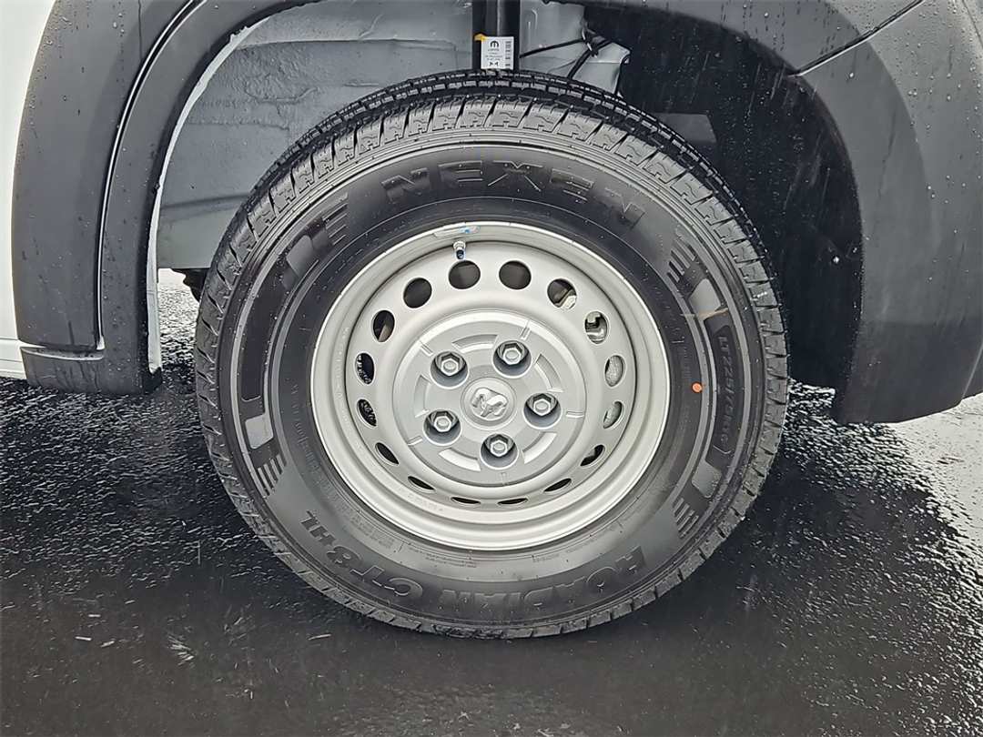 2026 Ram Promaster 2500 High Roof - Image 29