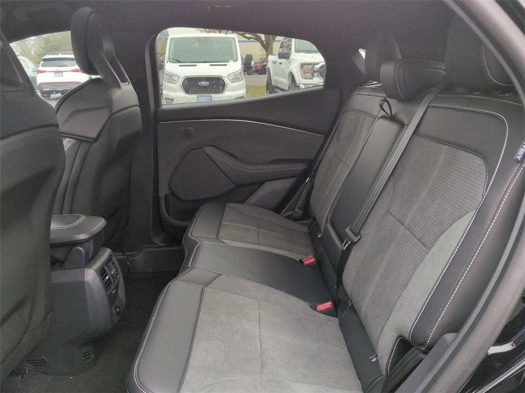 2025 Ford Mustang Mach-E GT - Image 26