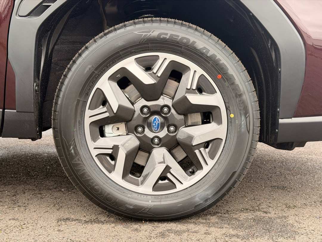 2026 Subaru Forester Premium - Image 9