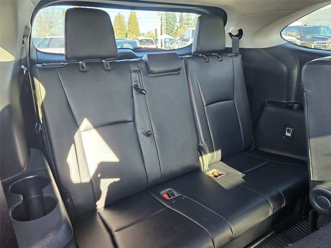 2020 Toyota Highlander XLE - Image 33