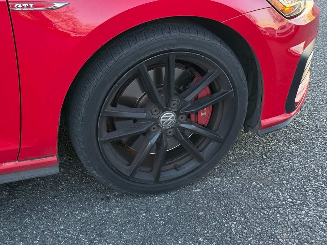 2021 Volkswagen Golf Gti 2.0T SE - Image 9