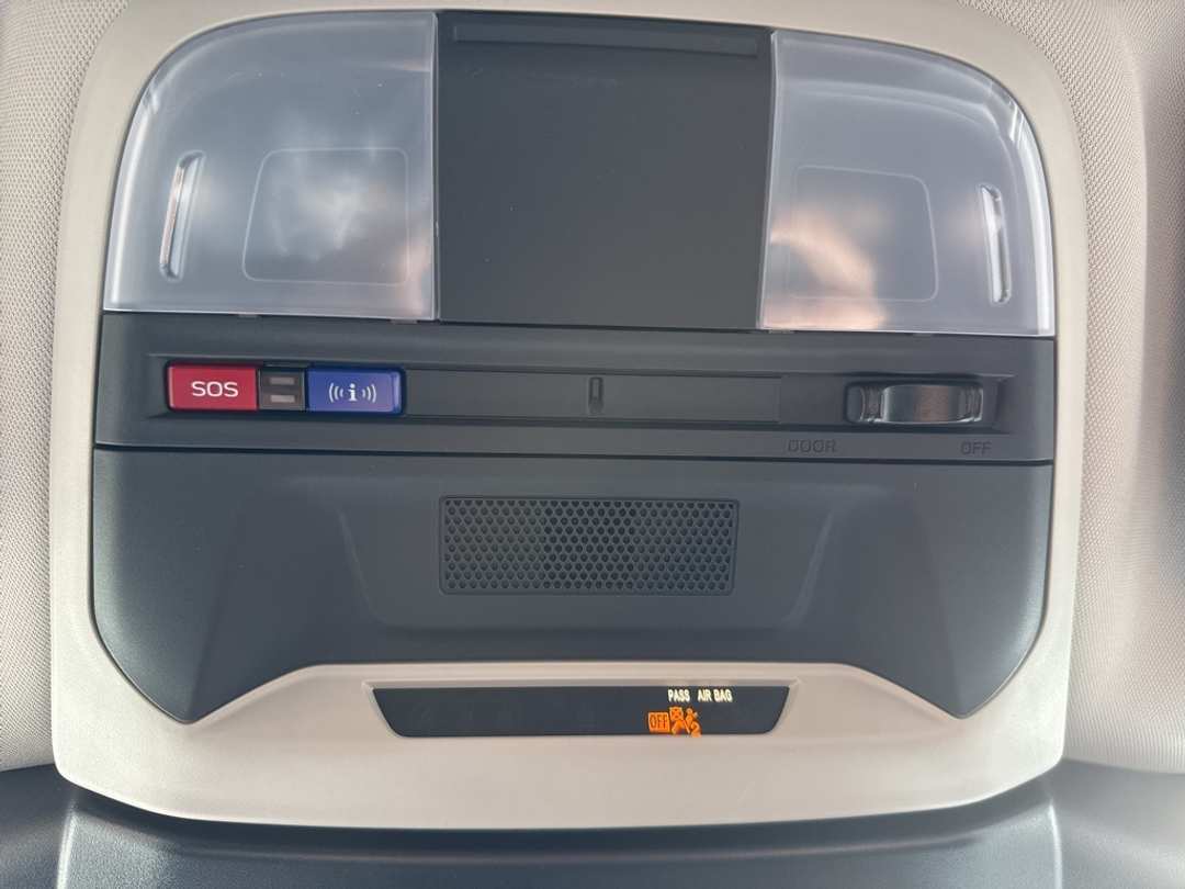 2025 Subaru Crosstrek Limited - Image 41