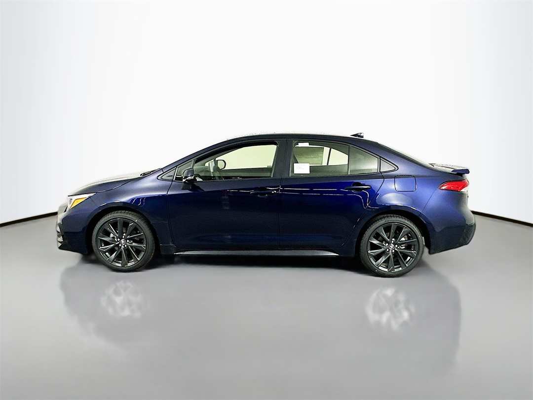 2026 Toyota Corolla SE - Image 4