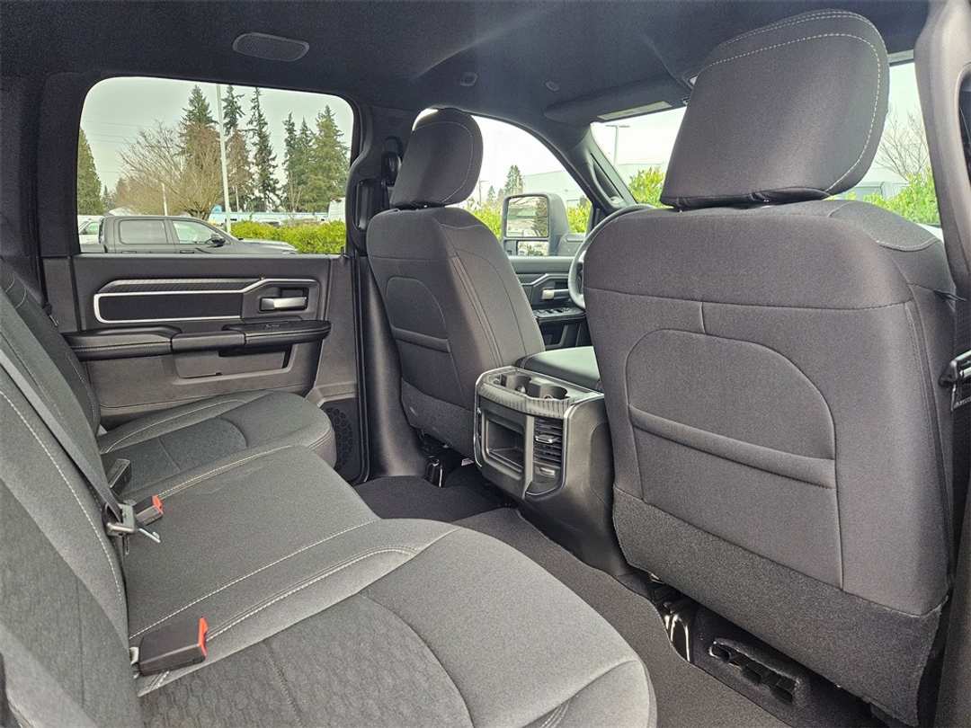 2026 Ram 2500 Big Horn - Image 34