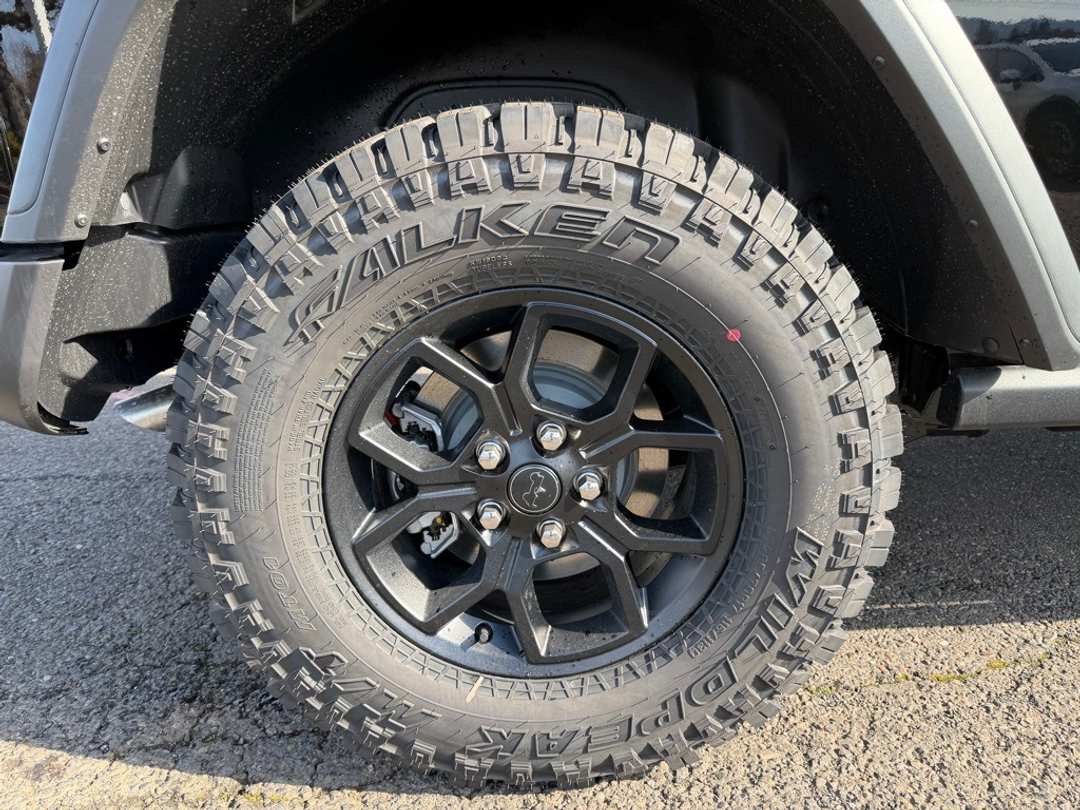 2026 Jeep Wrangler Willys - Image 10