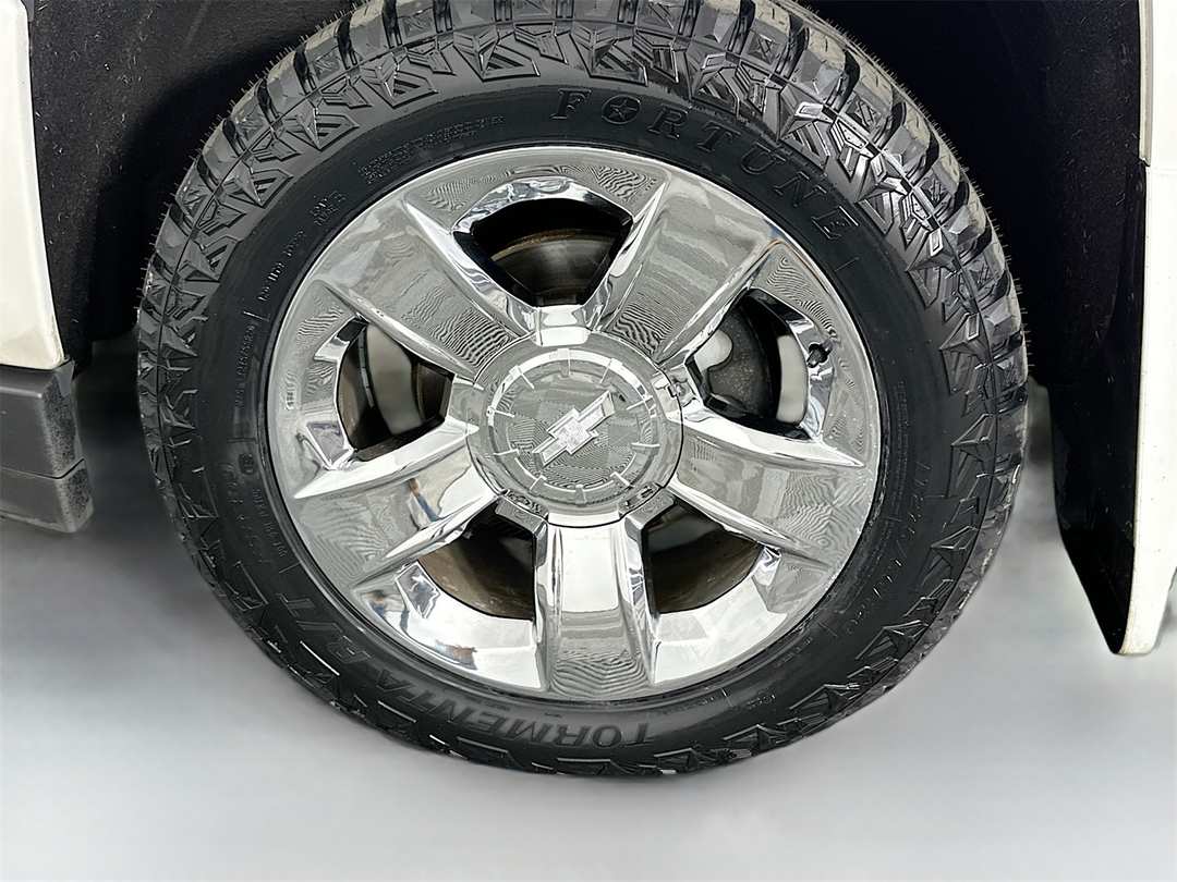 2017 Chevrolet Silverado 1500 LTZ - Image 31