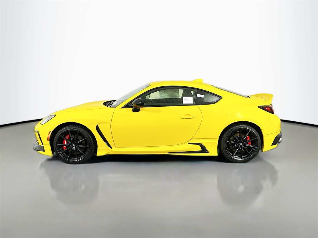 2026 Toyota Gr86 Yuzu Edition - Image 4