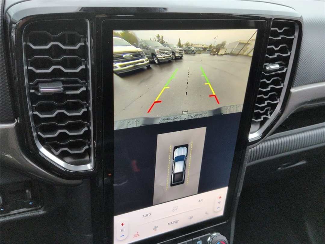 2025 Ford Ranger XLT - Image 19