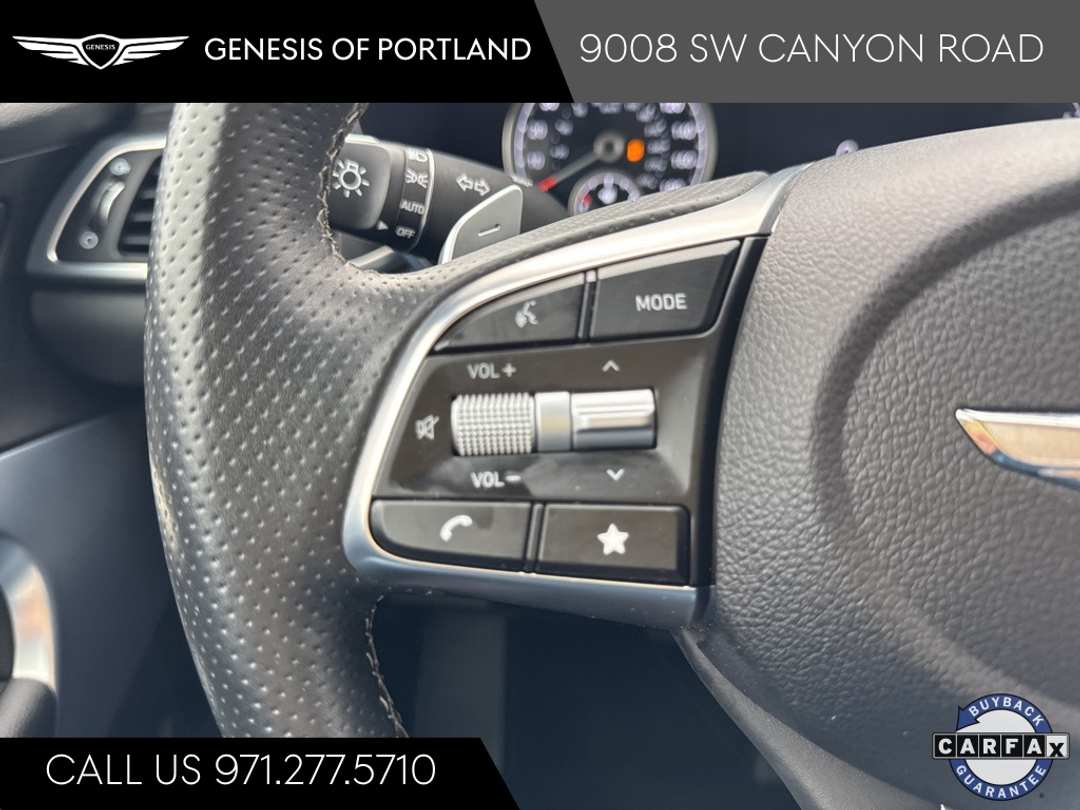 2023 Genesis G70 2.0T - Image 28