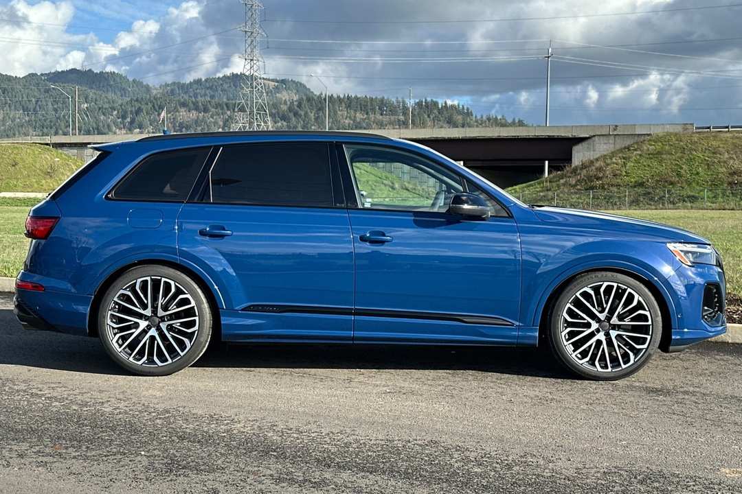 2026 Audi Sq7 Premium Plus - Image 2