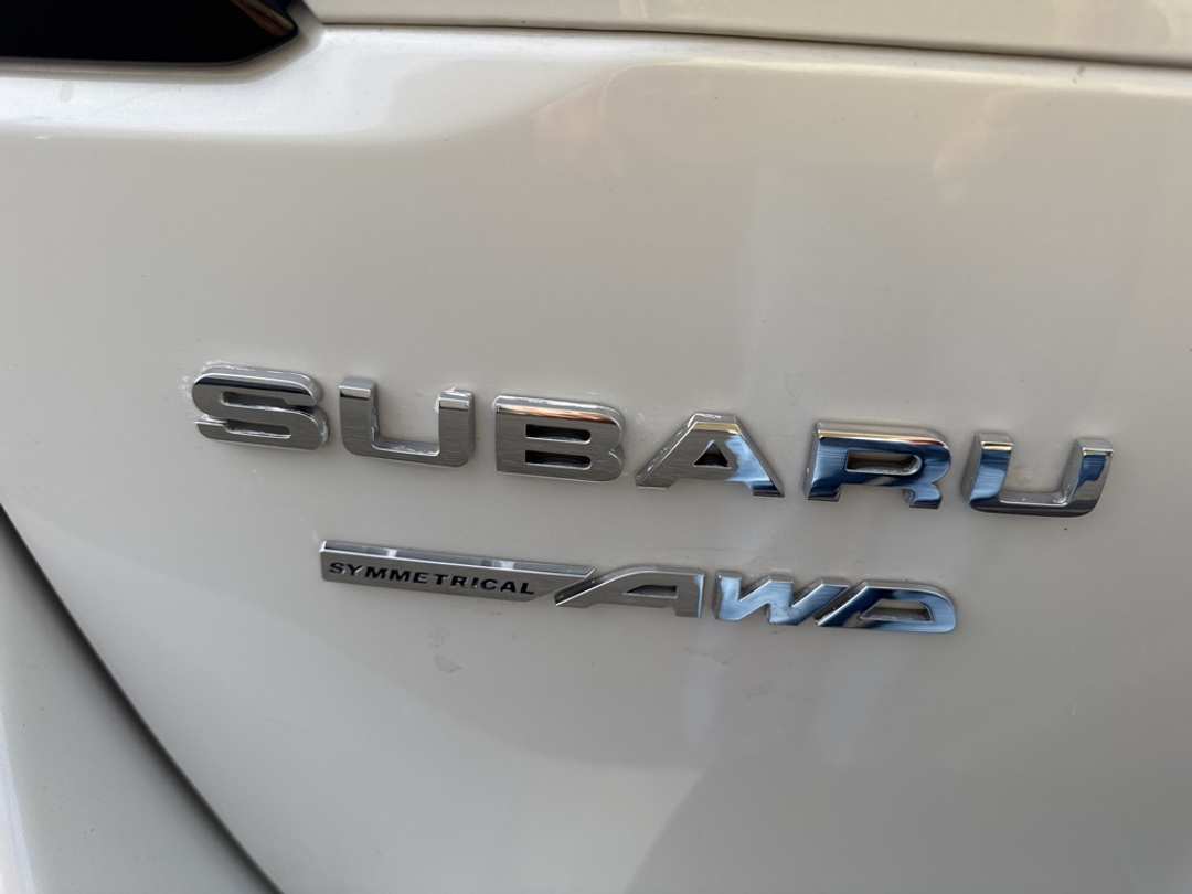 2020 Subaru Outback Premium - Image 10