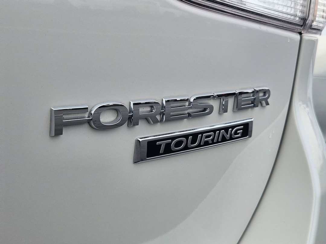 2021 Subaru Forester Touring - Image 34