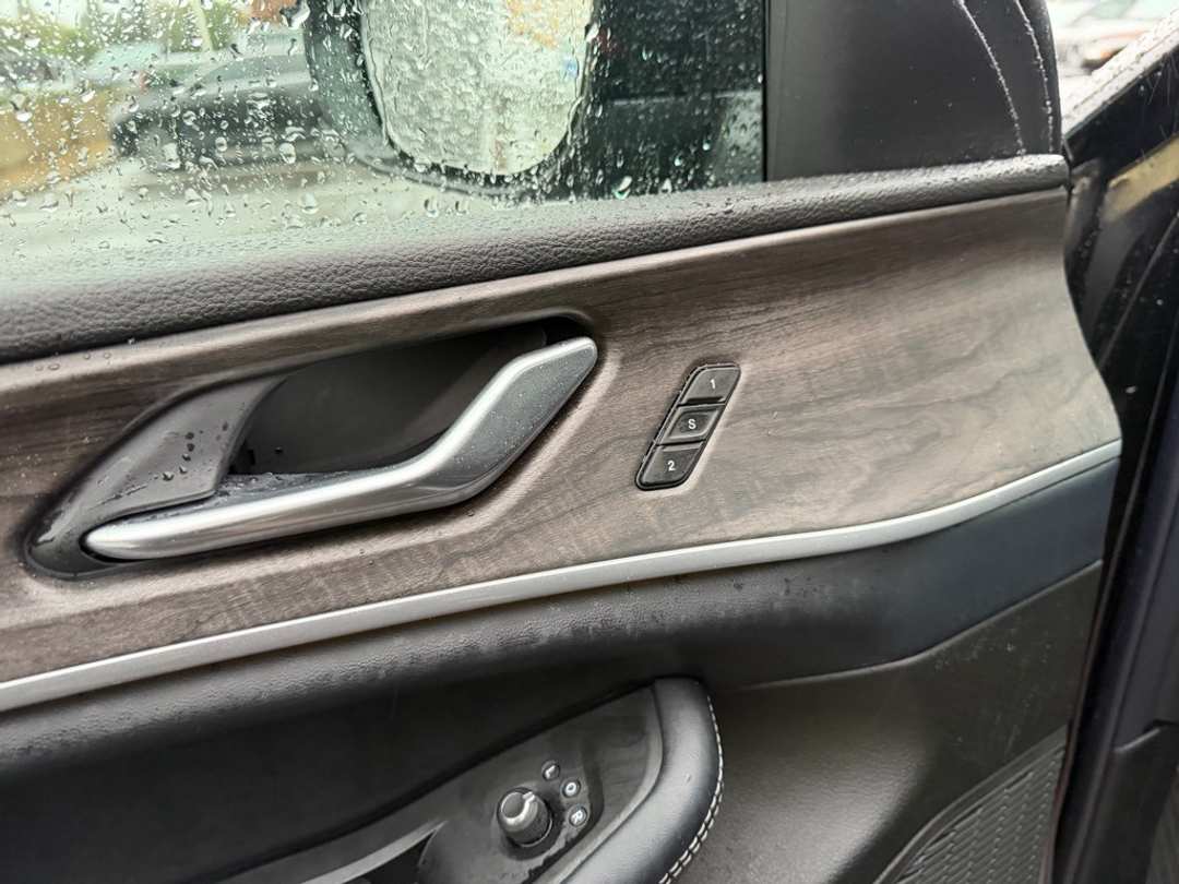 2025 Jeep Grand Cherokee Limited - Image 14