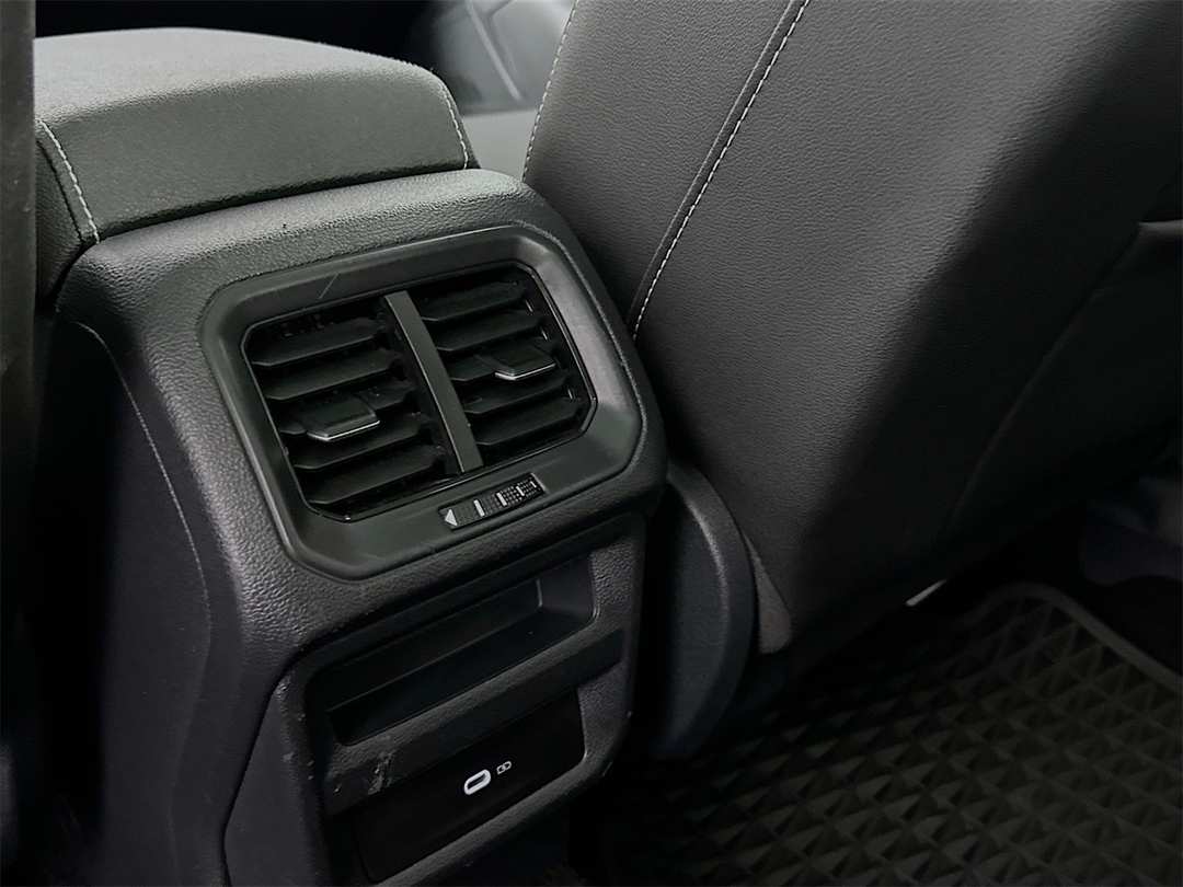 2024 Volkswagen Taos 1.5T SE - Image 26