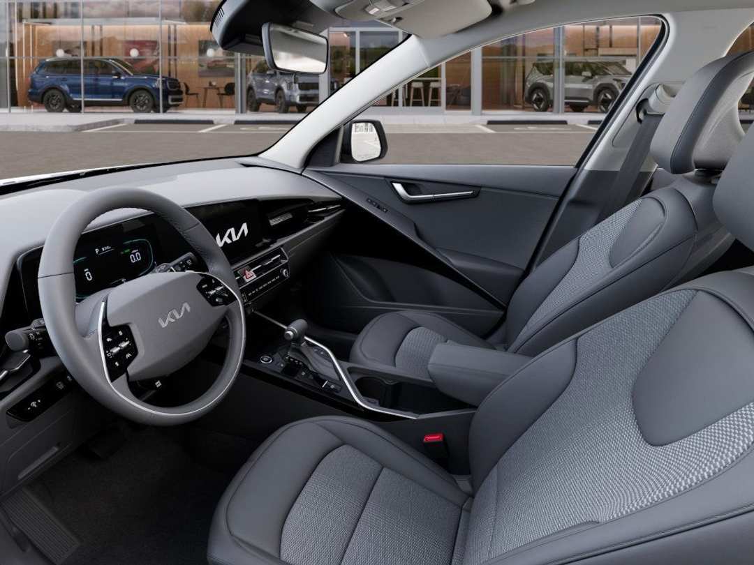 2026 Kia Niro EX - Image 17