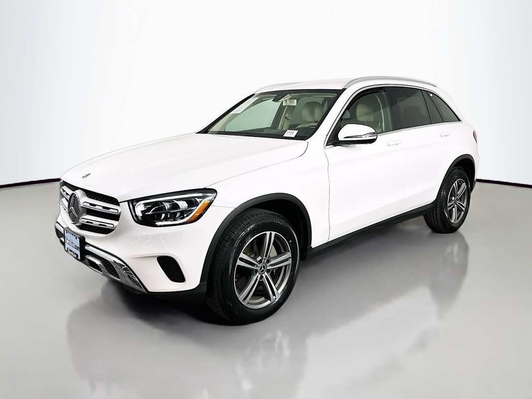 2020 Mercedes-Benz GLC GLC 300 - Image 3