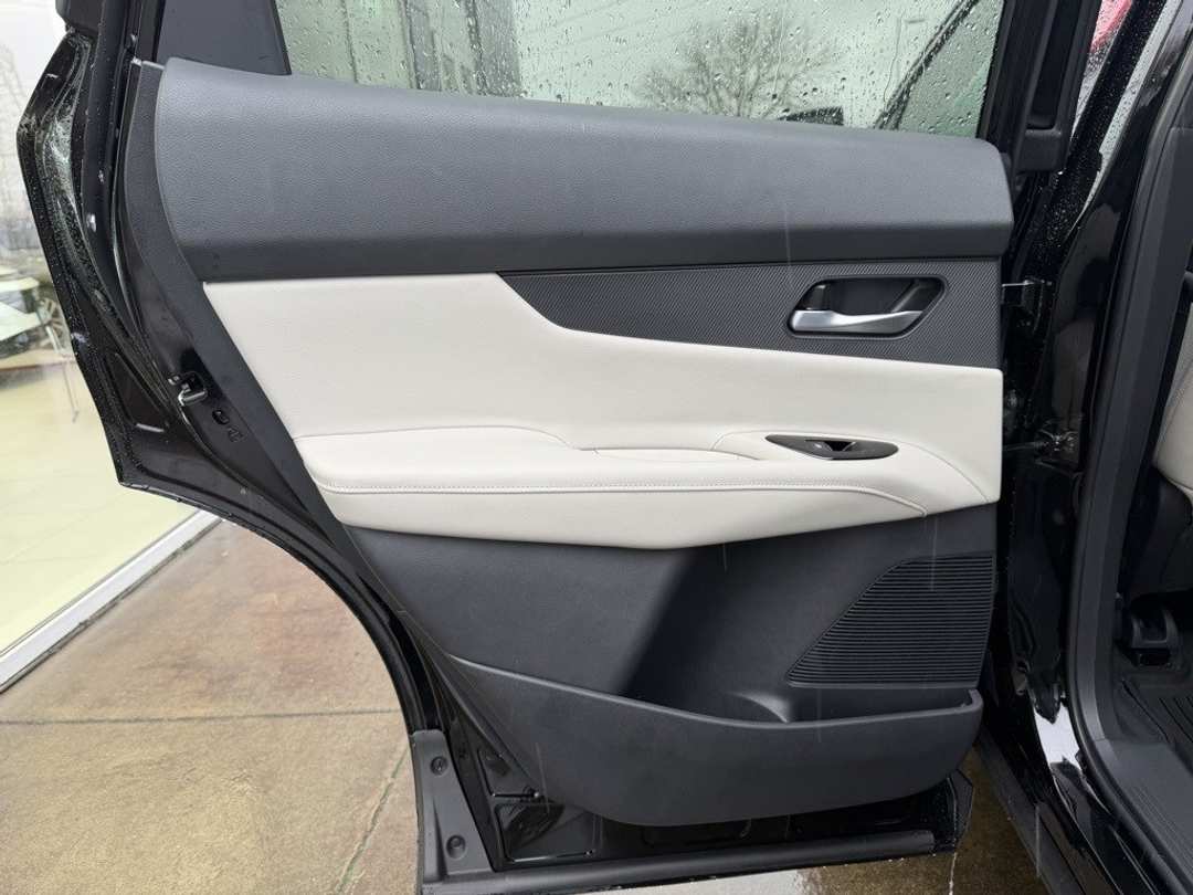 2026 Nissan Murano SL - Image 29