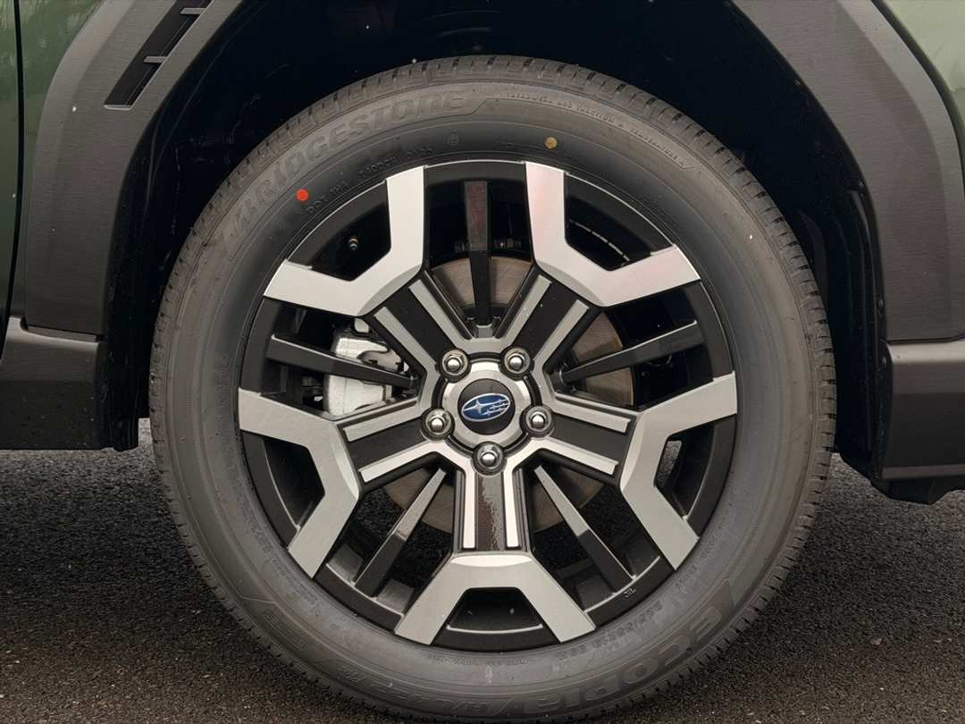 2026 Subaru Outback Touring XT - Image 9