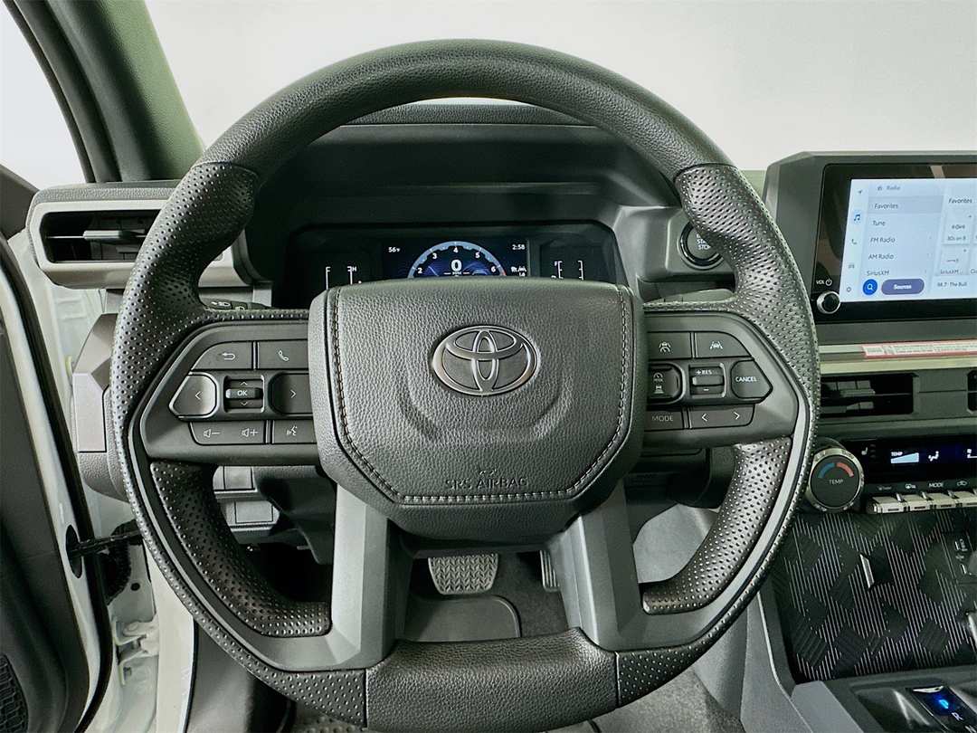 2025 Toyota Tacoma SR5 - Image 11