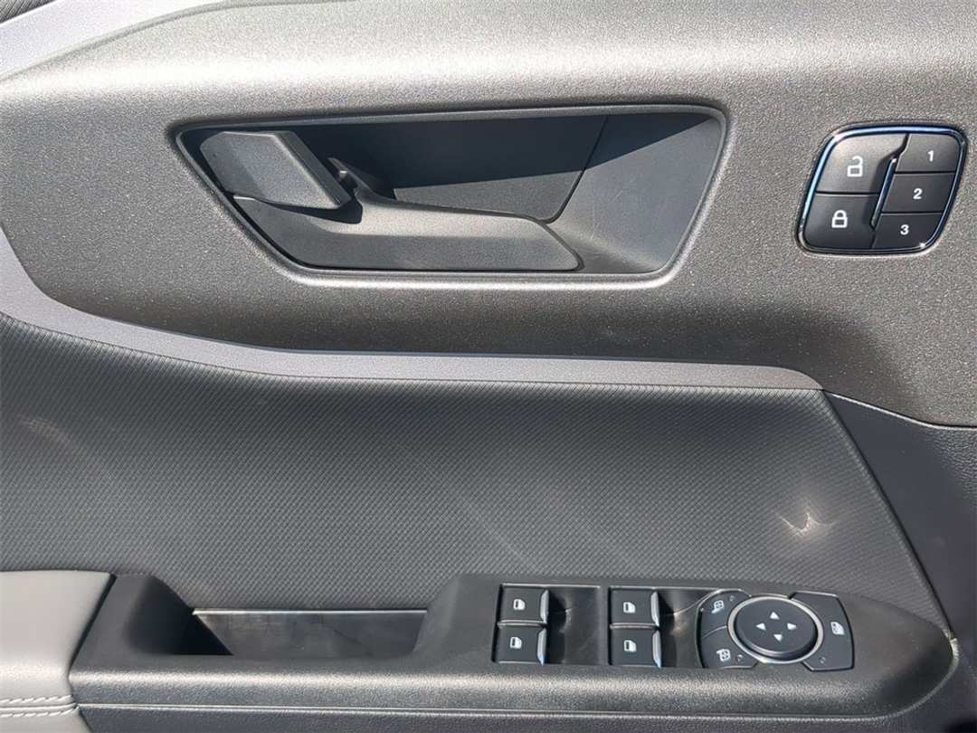 2025 Ford Bronco Sport Badlands - Image 10