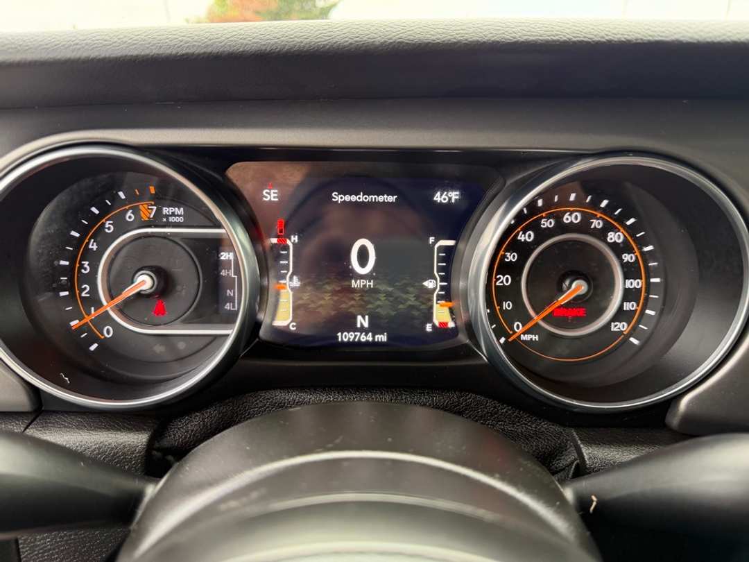 2021 Jeep Gladiator Sport - Image 20