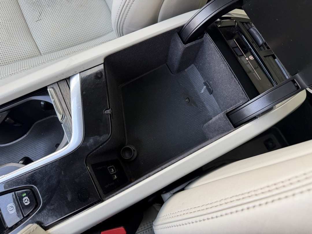 2020 Volvo Xc90 T8 Inscription - Image 27