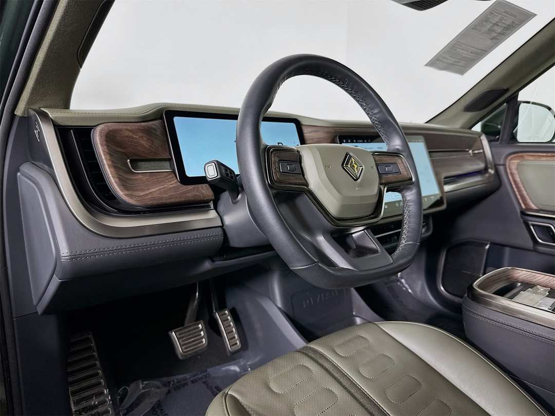 2022 Rivian R1T Launch Edition - Image 9