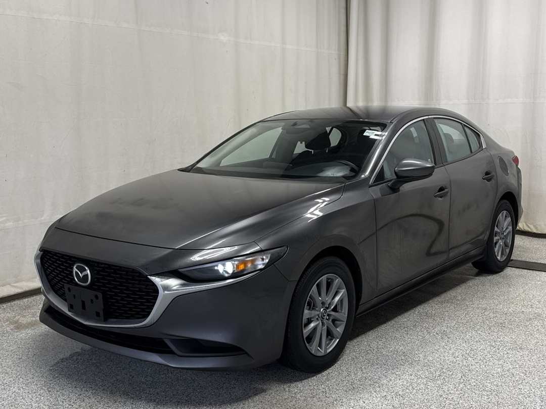 2025 MAZDA Mazda3 GS - Image 2