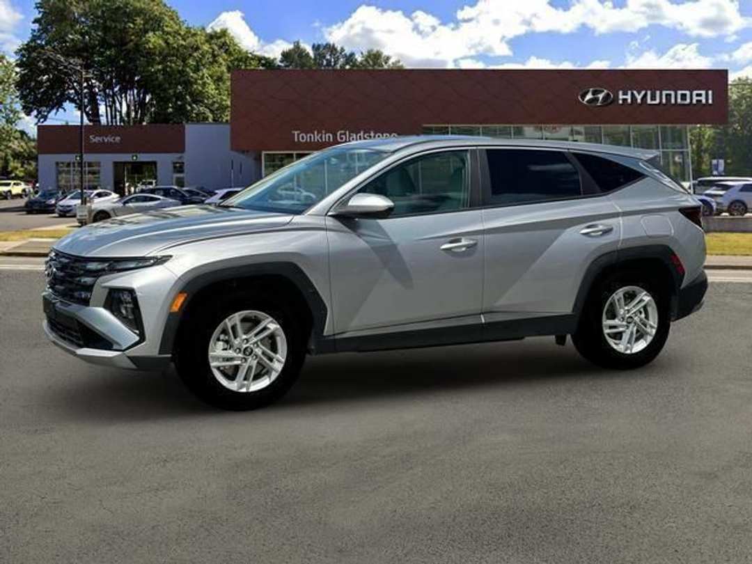 2026 Hyundai Tucson SE - Image 2