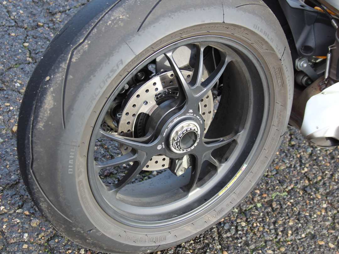 2021 Ducati Panigale V4 S - Image 11