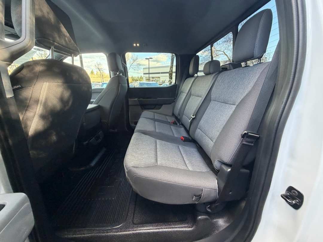 2024 Ford F-350Sd XL - Image 23