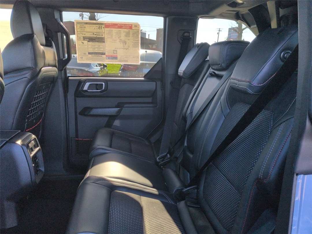 2025 Ford Bronco Raptor - Image 23