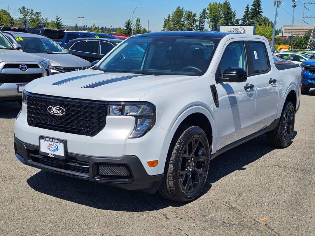 2025 Ford Maverick XLT - Image 3