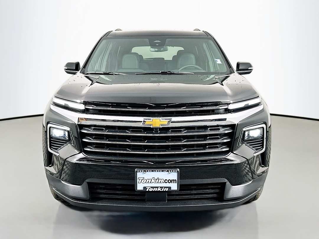 2026 Chevrolet Traverse LT - Image 2