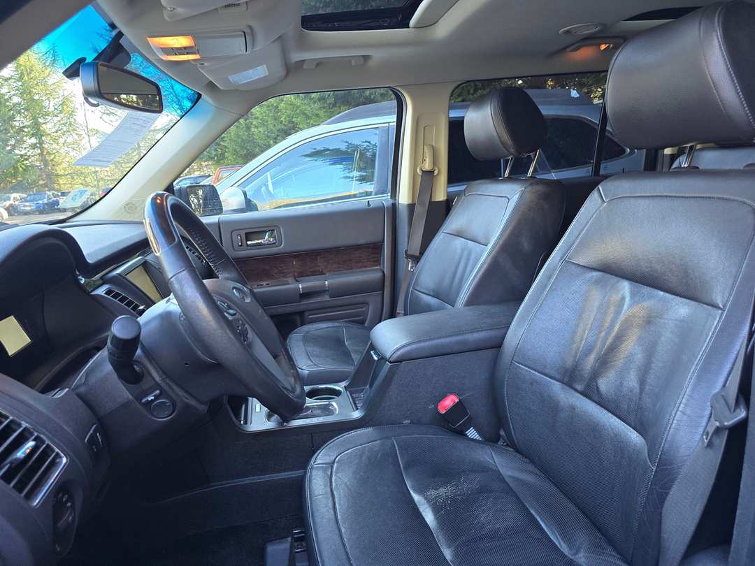 2015 Ford Flex Limited - Image 2