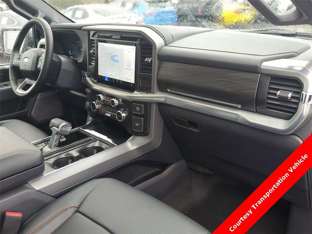 2025 Ford F-150 Lariat - Image 33