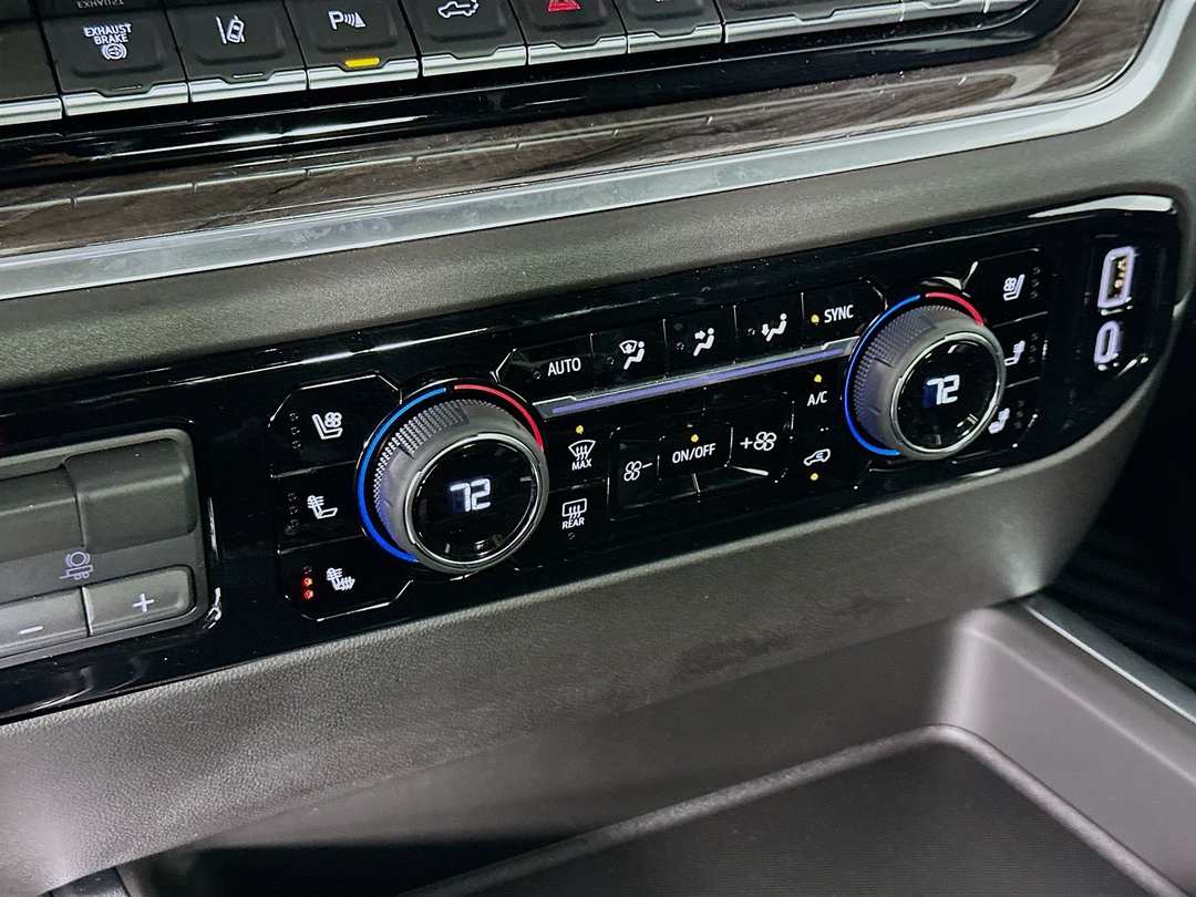 2025 Chevrolet Silverado 2500Hd LTZ - Image 17