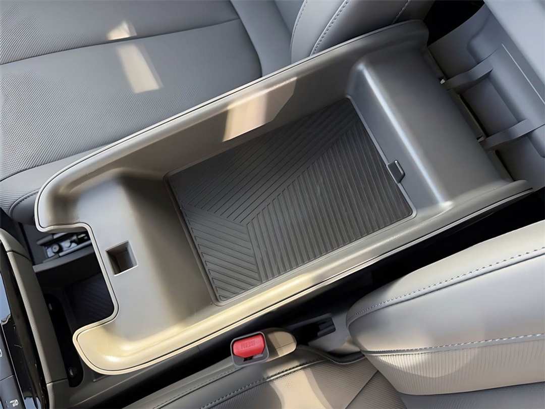 2026 Hyundai Ioniq 5 SEL - Image 26