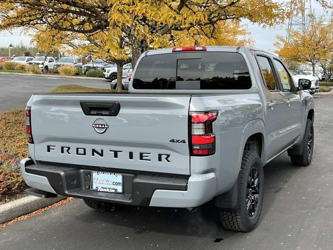 2026 Nissan Frontier SV - Image 6
