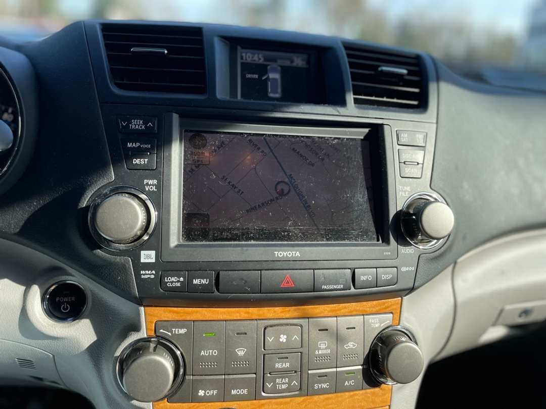 2009 Toyota Highlander Limited - Image 11