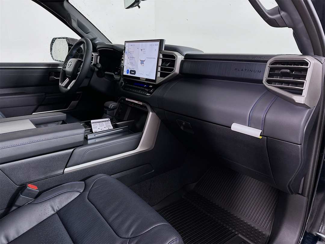 2026 Toyota Tundra Platinum - Image 30